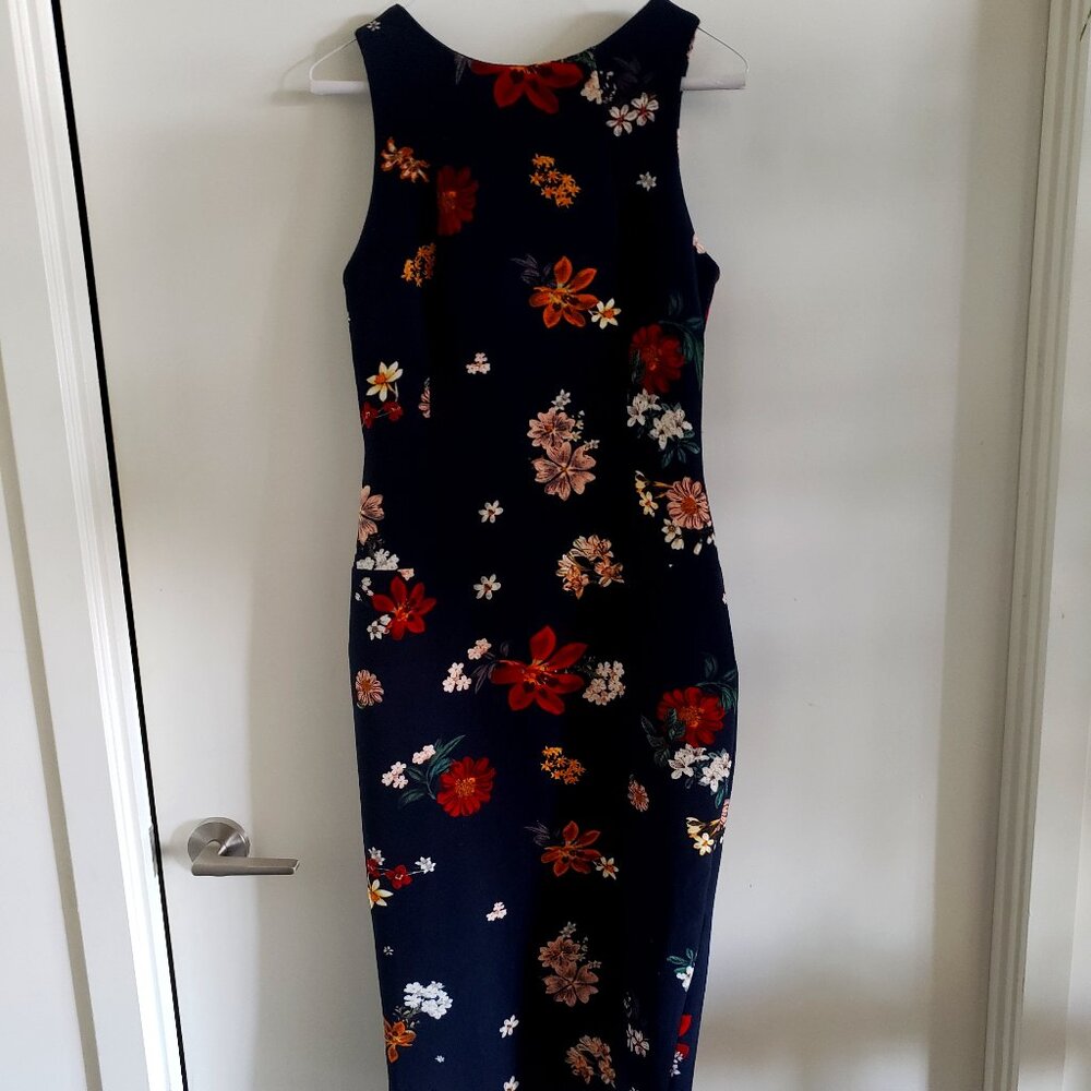 ZARA Basics from Monaco - Classic backless patterned figure hugging dress - S